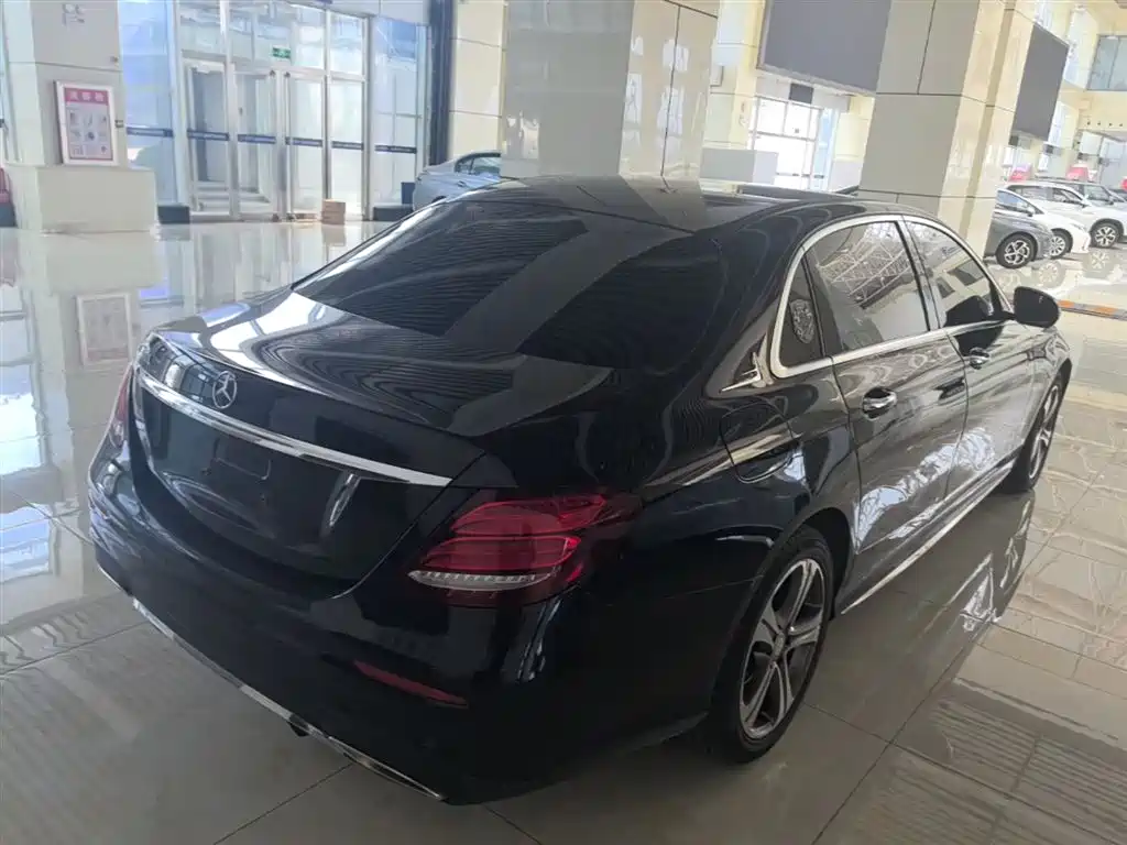 Mercedes-Benz E-Class 2016 E 200 L Sport Type фото 7