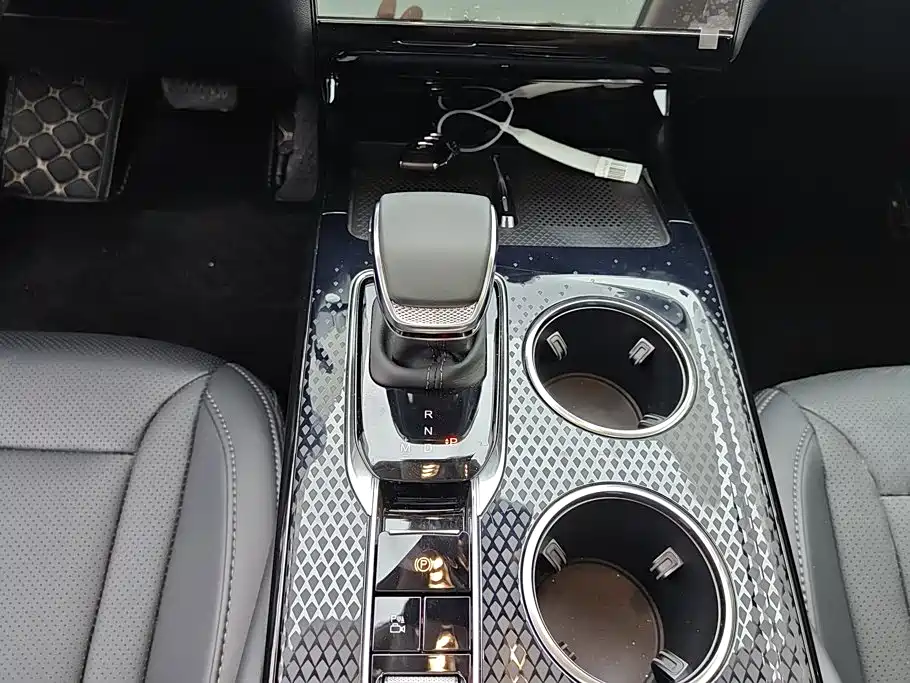 Hongqi HS3 2024 2024 1.5T Virtue Edition