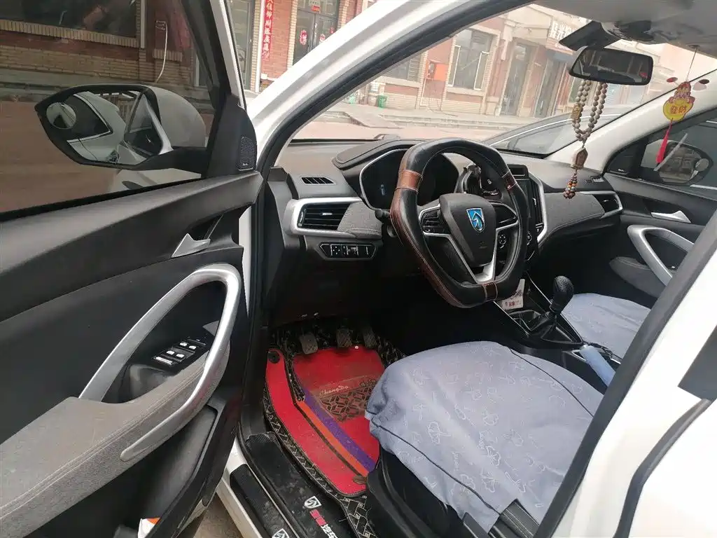 Baojun 530 2020 2020 1.5T Manual Comfort 6-seater