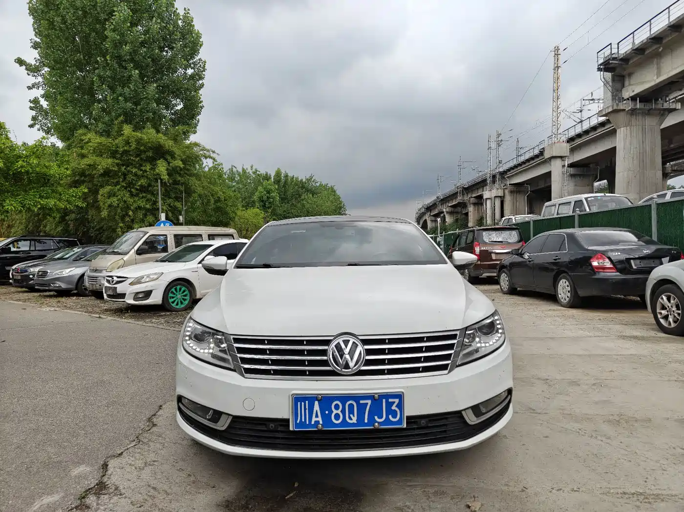 Volkswagen FAW-Volkswagen CC 2016 Model 1.8TSI Luxury фото 2