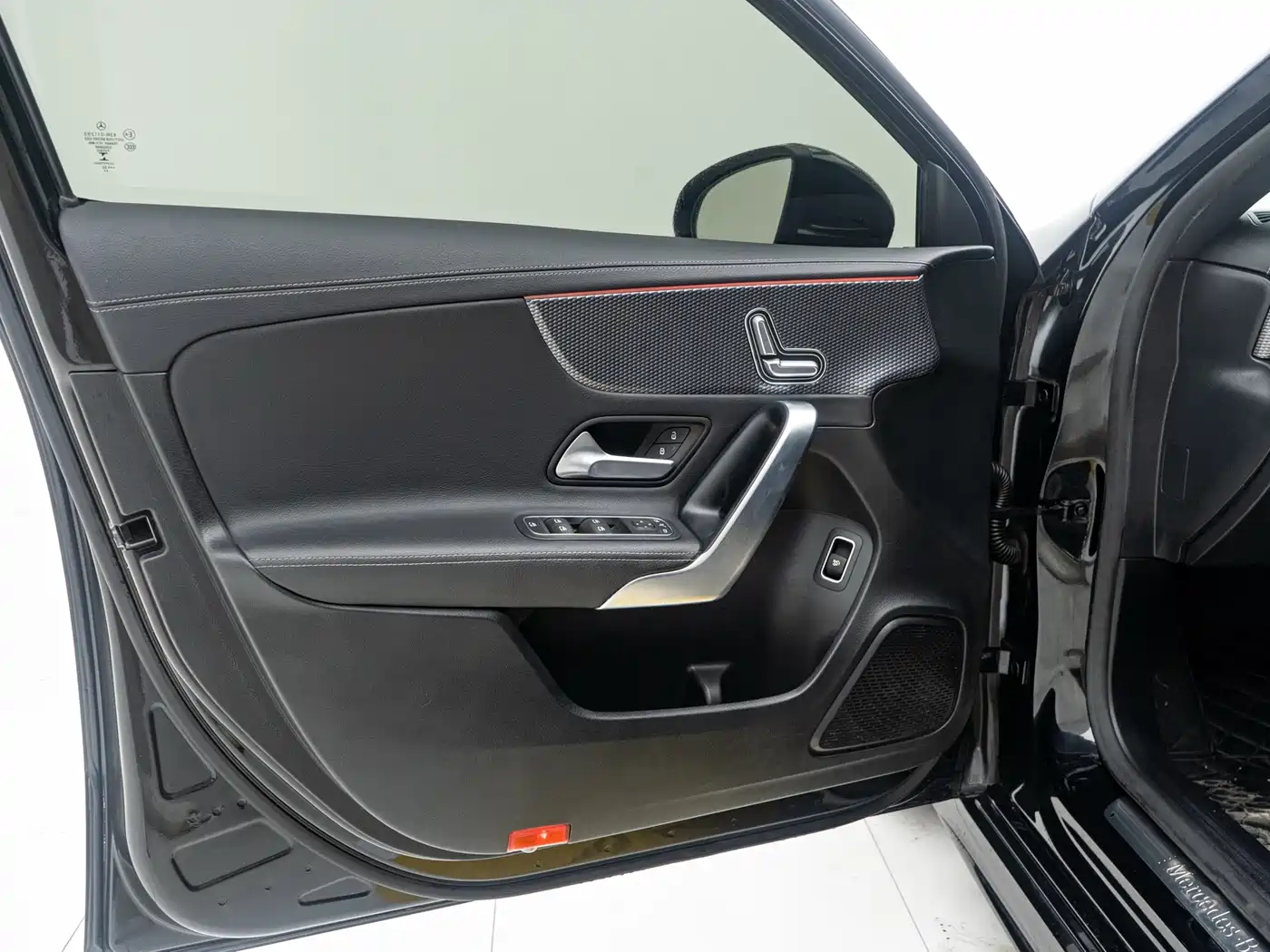 Mercedes-Benz A-Class 2020 Facelift A 200 L Sport Sedan Fashion фото 9