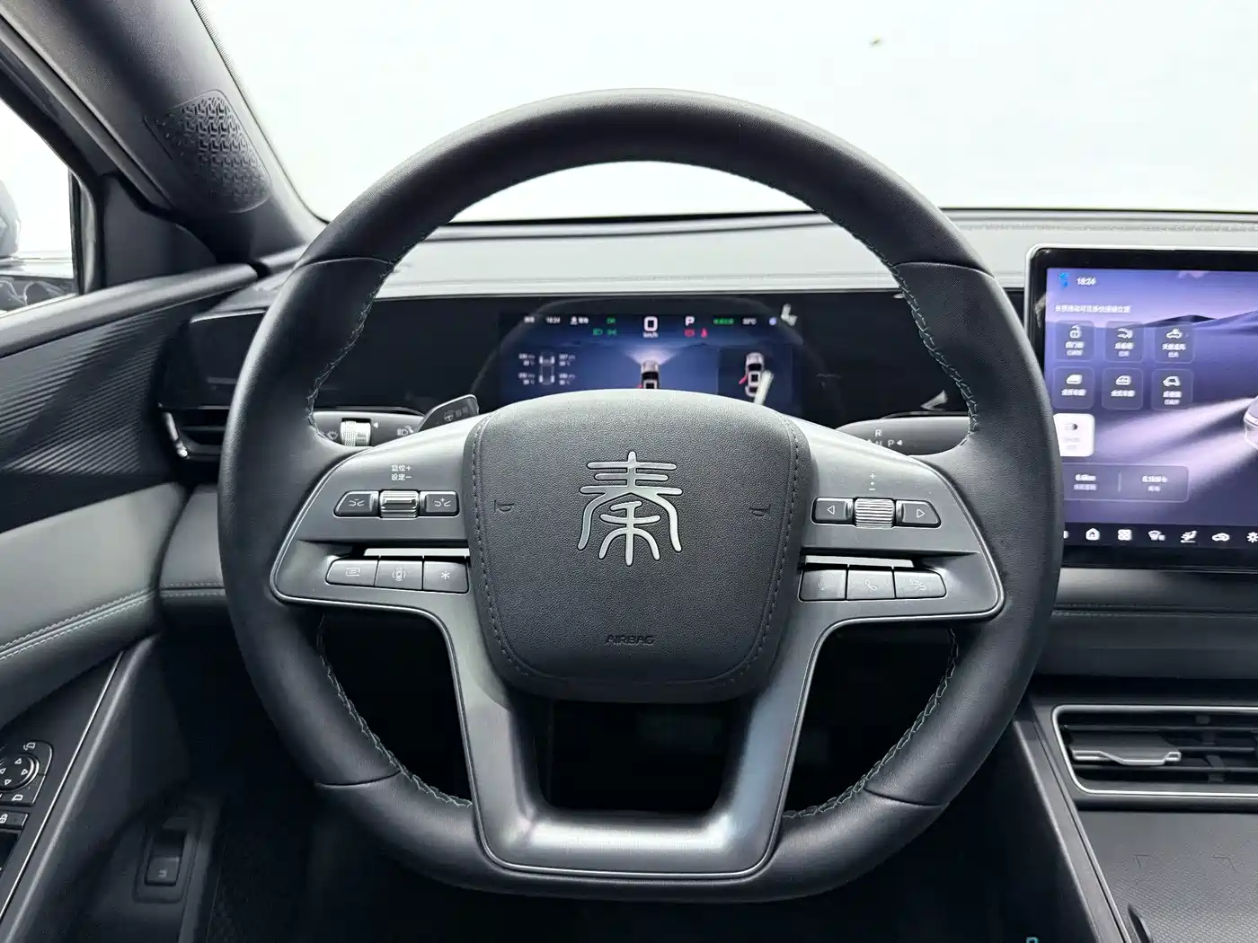 BYD Qin L 2026 2025 EV 470KM Leading Edition