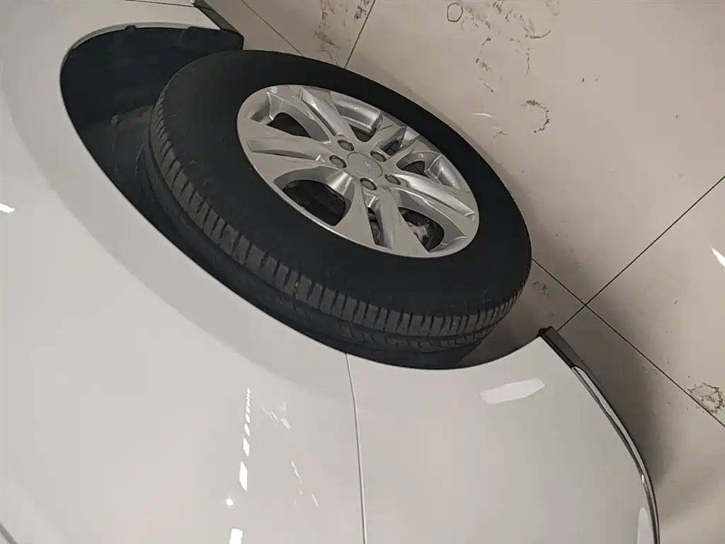 Haval M6 2021 PLUS 1.5T Manual Elite Smart Connect фото 23