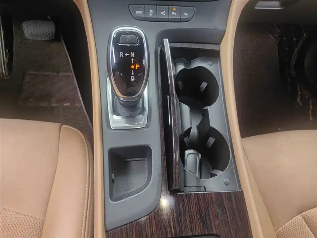 Buick LaCrosse 2016 Model 28T Luxury фото 14