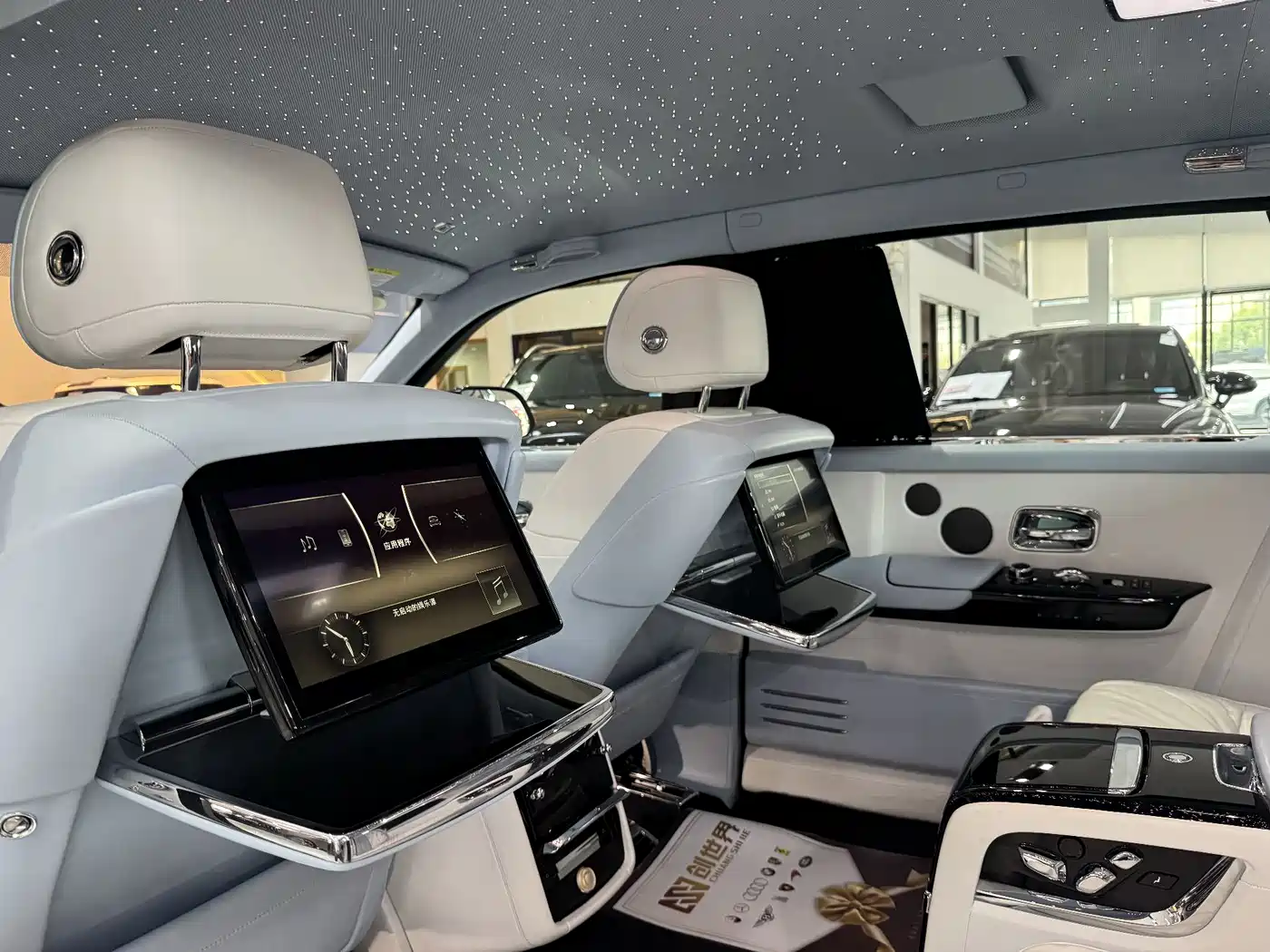 Rolls-Royce Phantom 2021 2018 6.7T Long Wheelbase Version