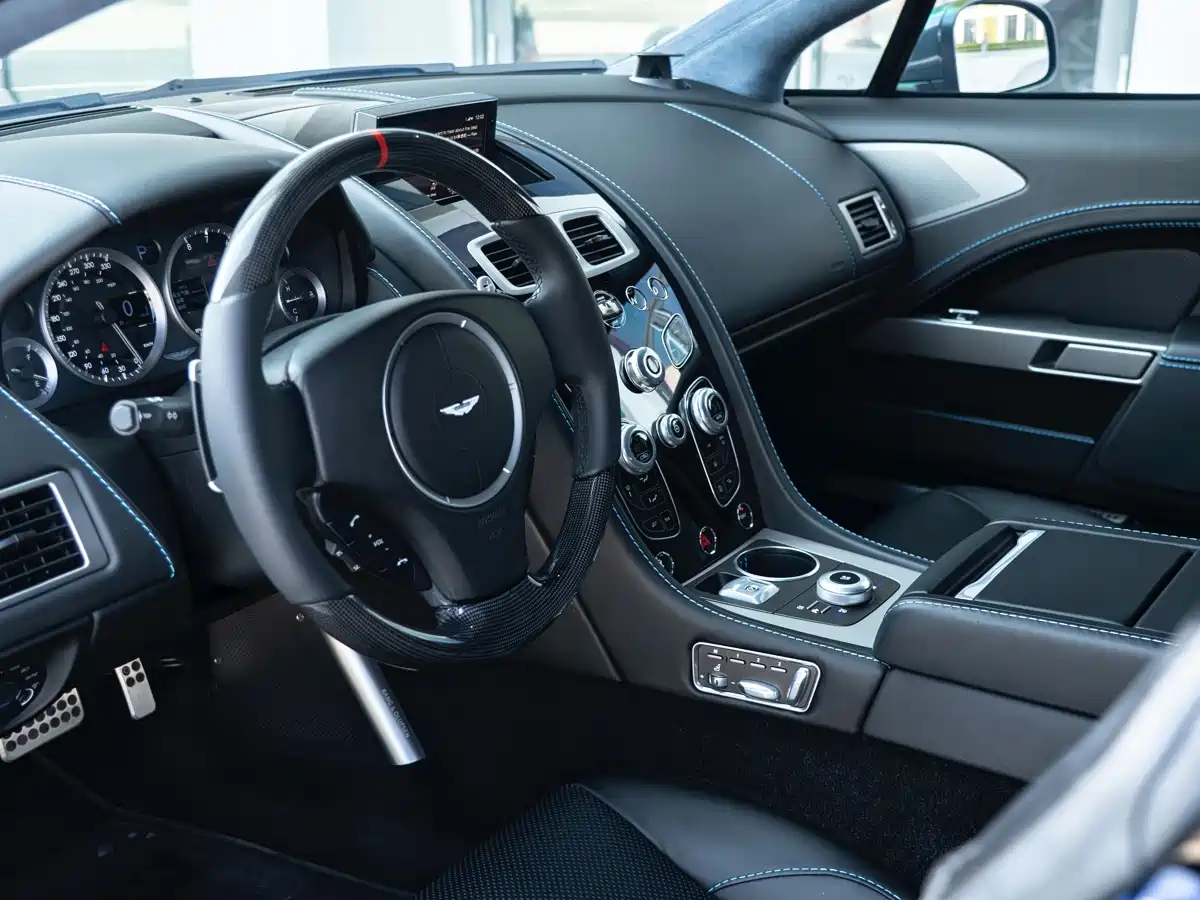 Aston Martin Rapide 2016 6.0L S фото 6