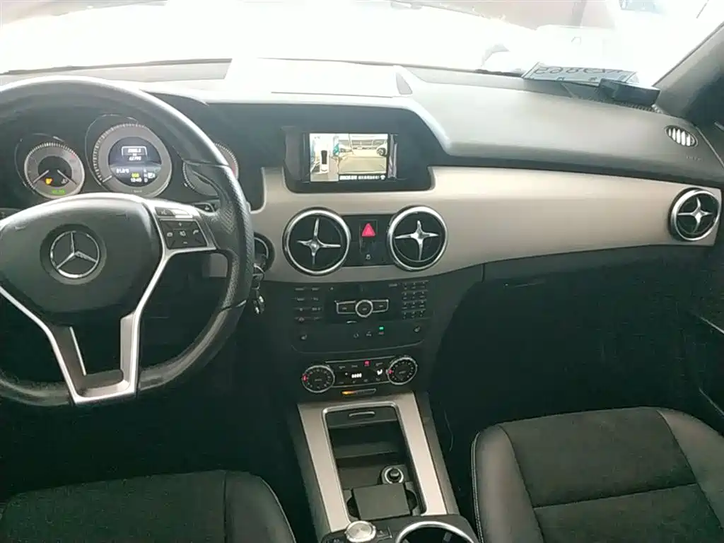 Mercedes-Benz GLK-Class 2015 GLK 260 4MATIC Fashion Ultimate Edition фото 13