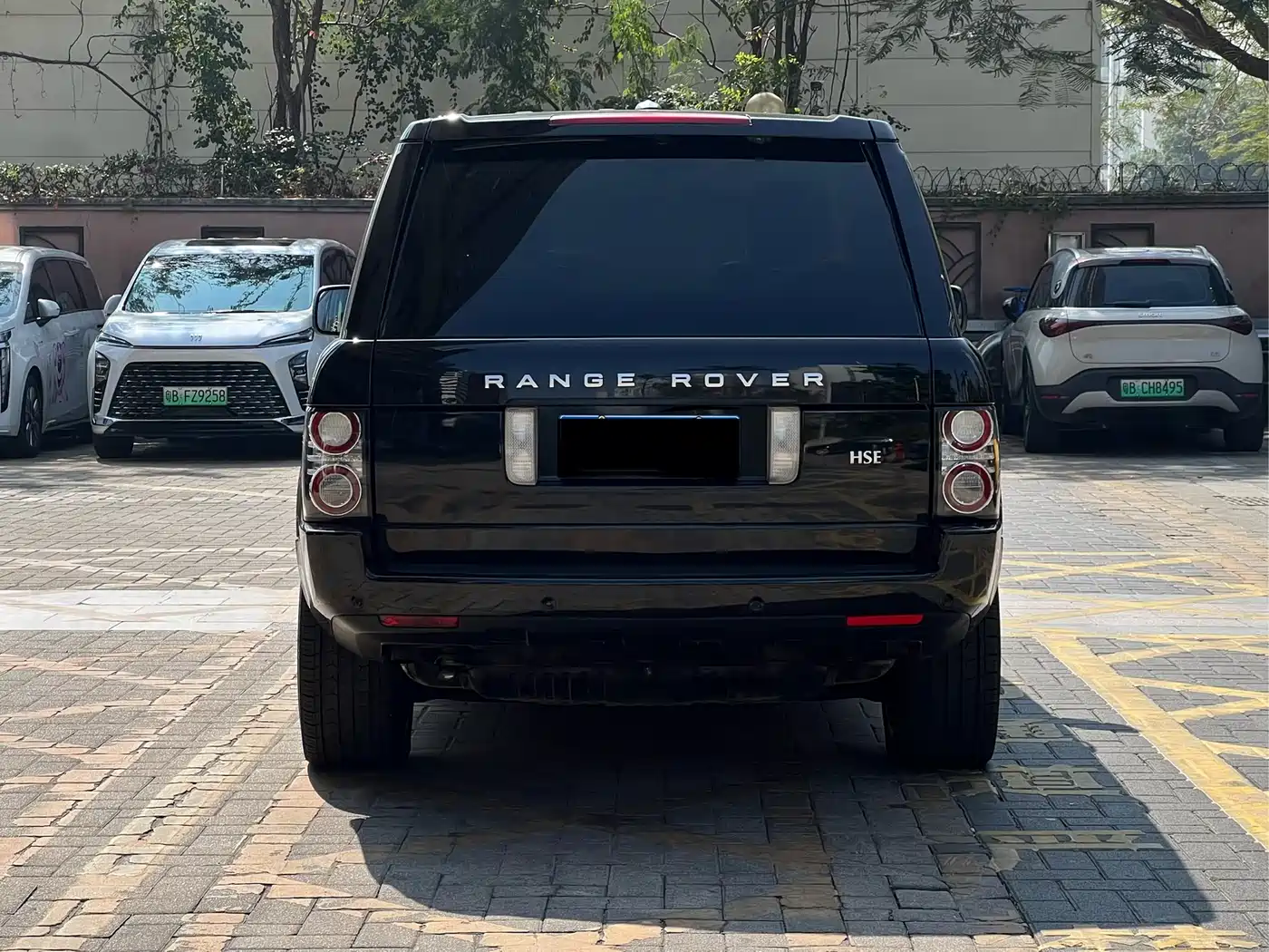 Land Rover Range Rover 2012 5.0 NA V8 фото 10