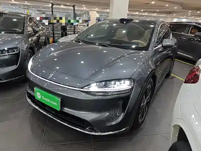 Luxeed R7