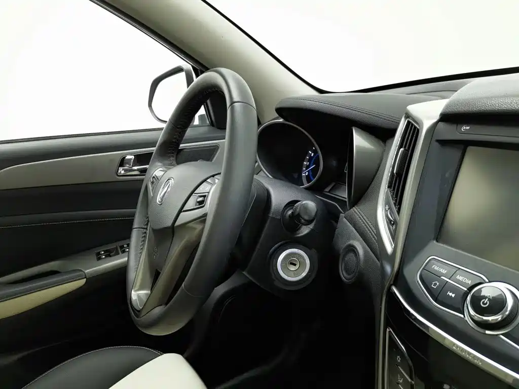 Changan CS35 2018 2017 1.6L Manual Luxury