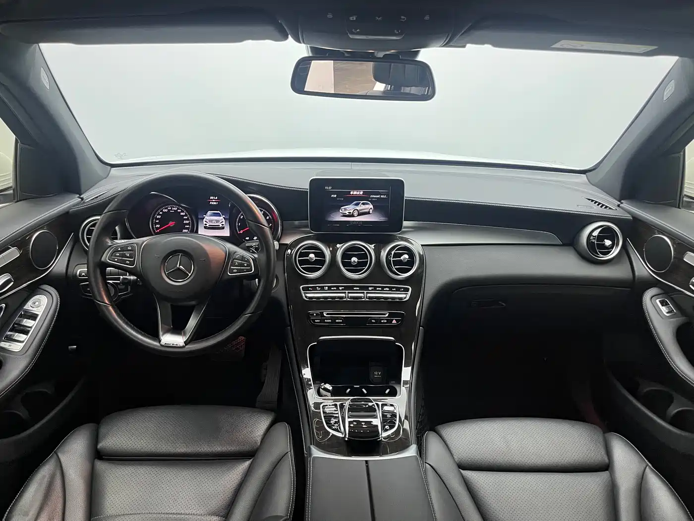 Mercedes-Benz GLC 2018 Facelift GLC 260 4MATIC Luxury фото 17