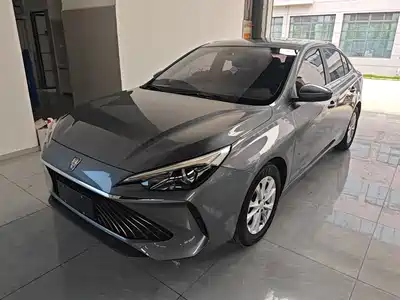 Roewe i5