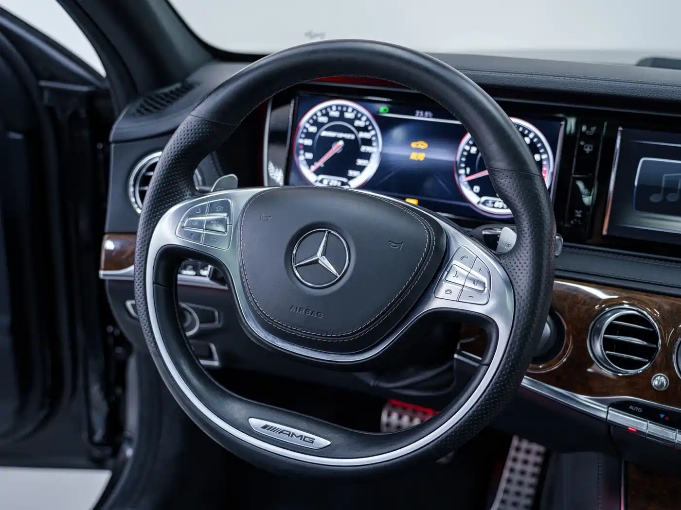 Mercedes-Benz S-Class AMG 2014 AMG S 63 L 4MATIC фото 14