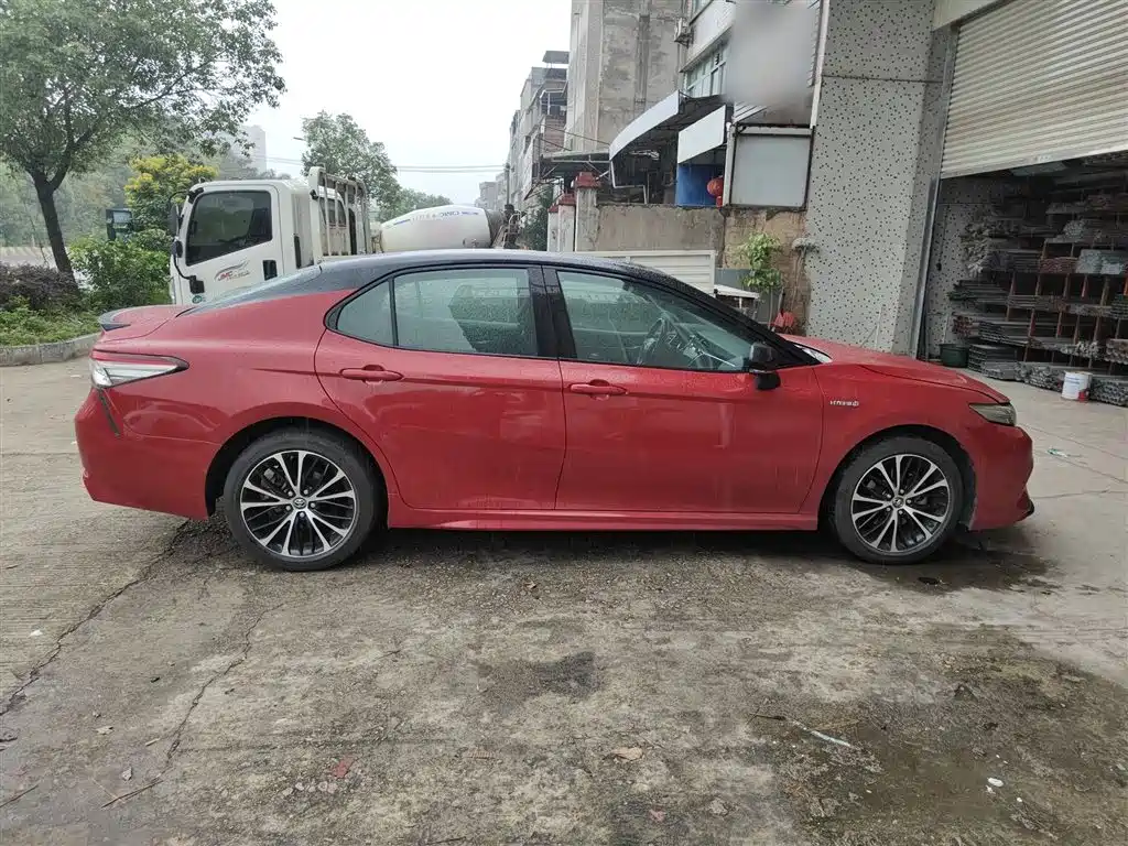 Toyota Camry 2019 Hybrid 2.5HS Trend Edition China VI фото 8