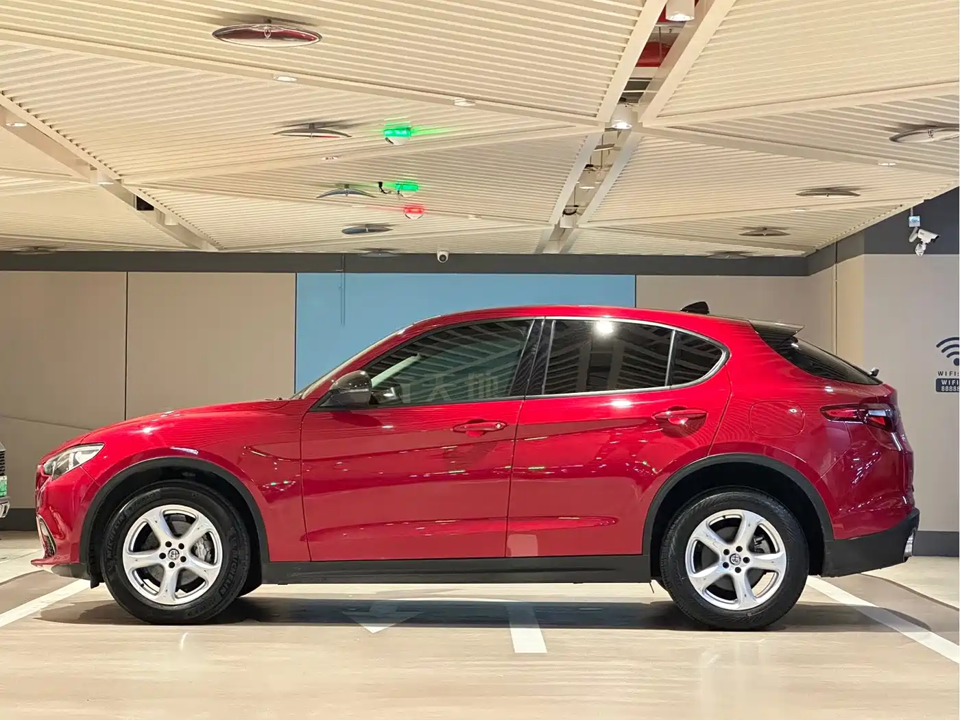 Alfa Romeo Stelvio 2017 2017 2.0T 200HP Elite