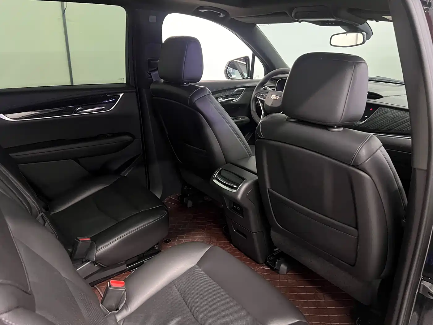 Cadillac XT6 2021 28T 6-Seater AWD Luxury фото 5