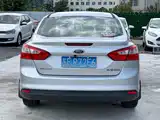 Фото 6 - Ford Focus