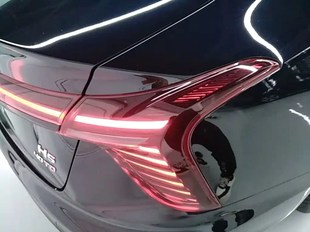Hongqi H5 2026 2025 2.0T Automatic Mystic Shadow 2 Million Edition