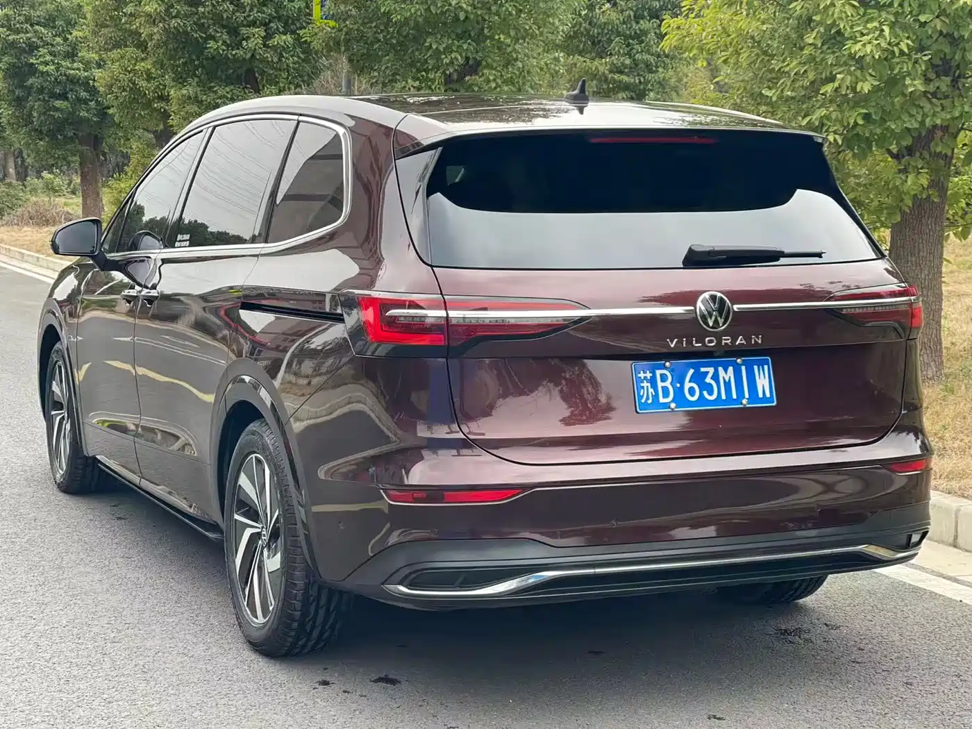 Volkswagen Viloran 2020 330TSI Luxury Edition фото 6