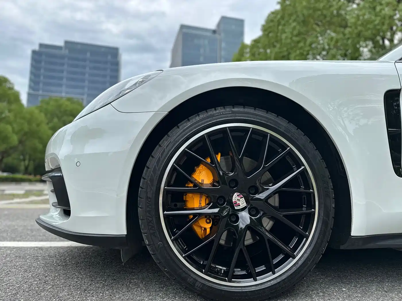 Porsche Panamera 2020 Panamera 10th Anniversary Edition 2.9T фото 17