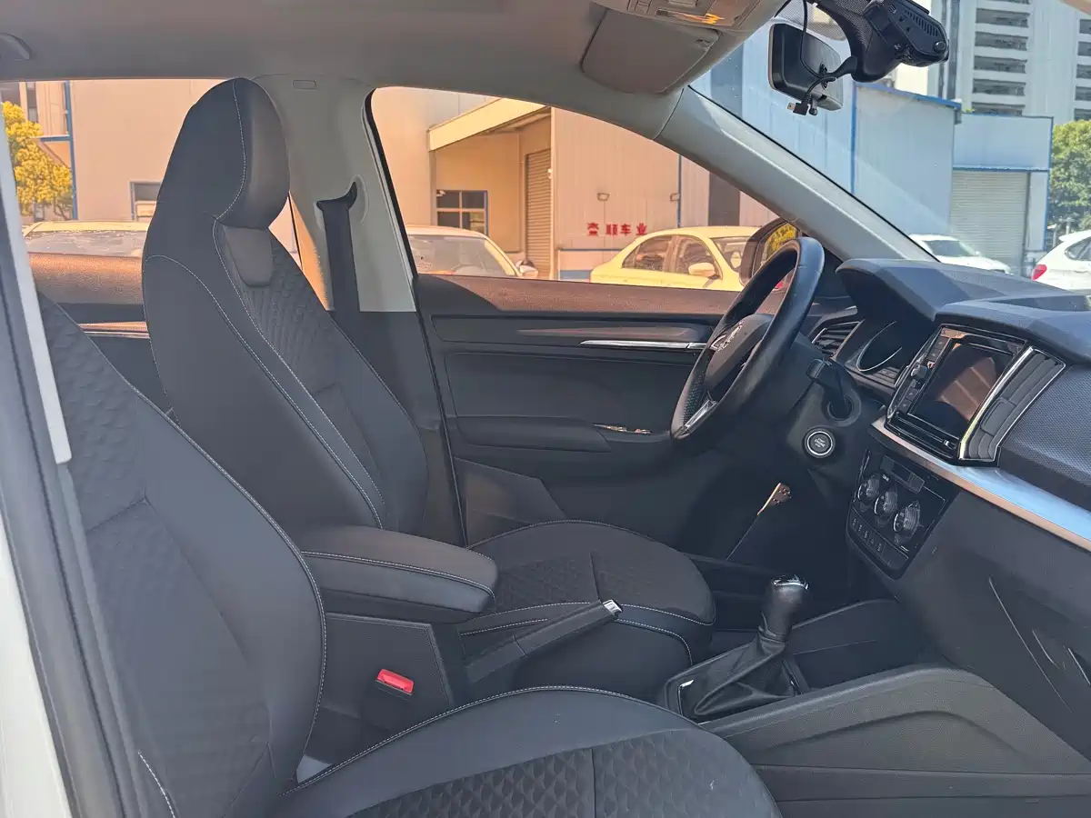 Škoda Kamiq 2018 1.5L Automatic Comfort Version China V фото 11