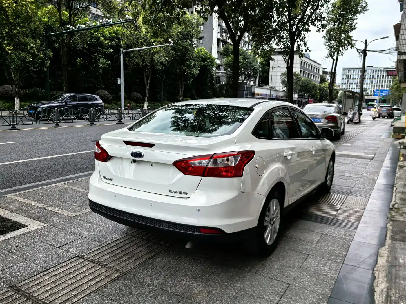 Ford Focus 2014 2012 Sedan 1.6L Automatic Comfort