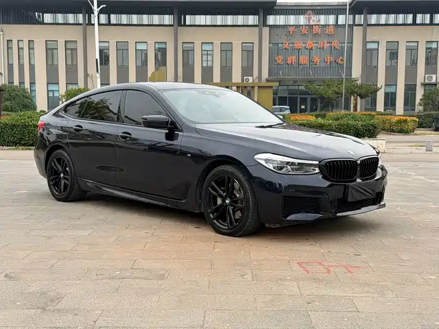 BMW 6 Series GT 2019 630i M Sport Package — фото 3
