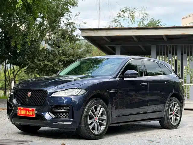 Jaguar F-PACE 2016 2.0T FWD R-Sport Edition — фото 3
