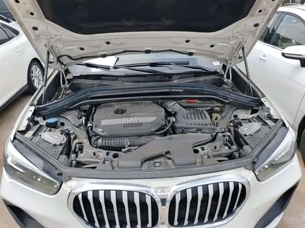 BMW X1 2022 sDrive25Li Leading фото 20