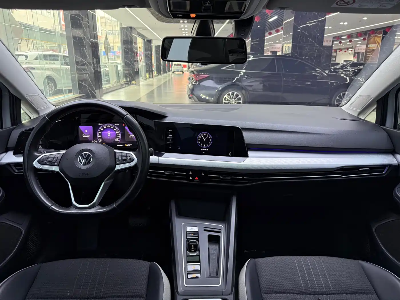 Volkswagen Golf 2021 280TSI DSG Pro Launch Edition фото 7