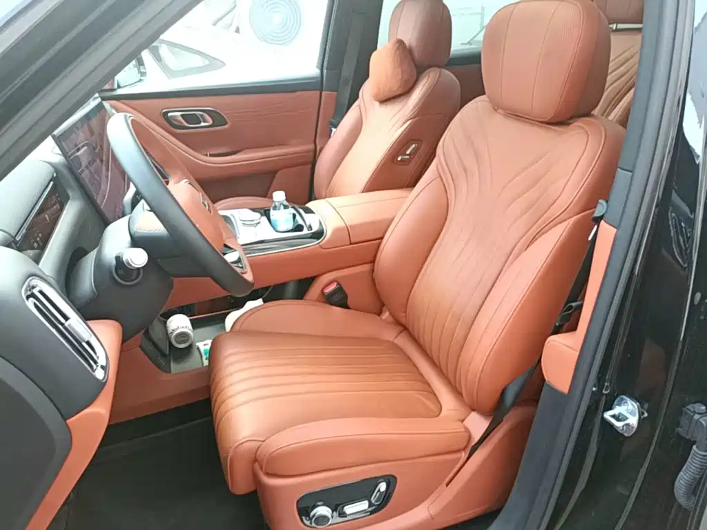 Geely Galaxy Galaxy M9 2025 2025 Base Model