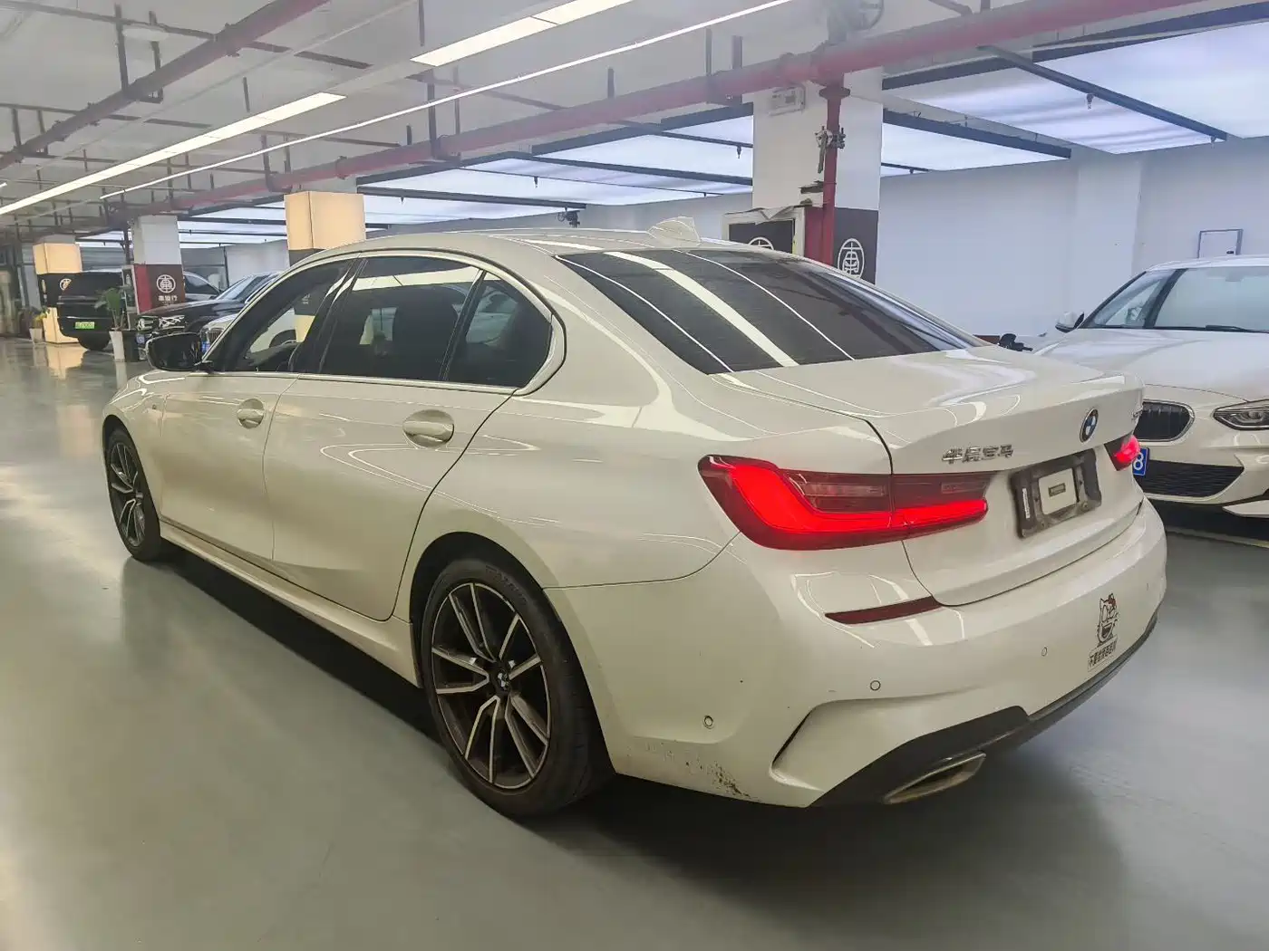 BMW 3 Series 2020 320Li M Sport Package фото 6