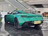 Фото 28 - Aston Martin DB11