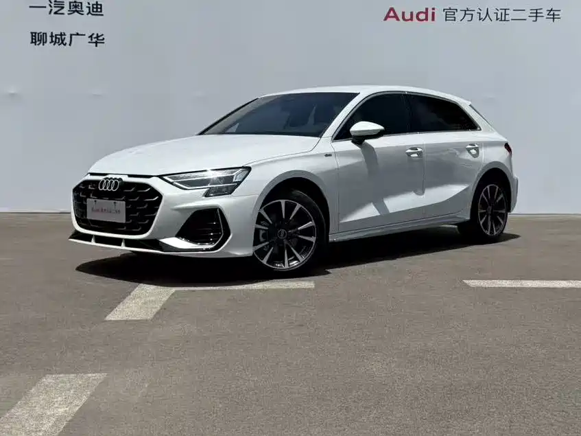 Audi A3 2025 Model Sportback 35TFSI Flying Joy Edition