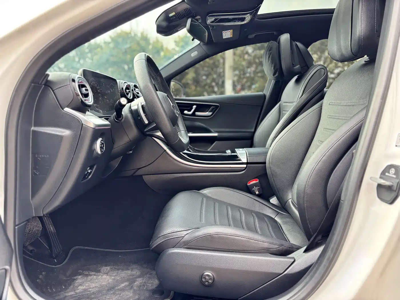 Mercedes-Benz C-Class New Energy 2024 C 350 eL фото 9