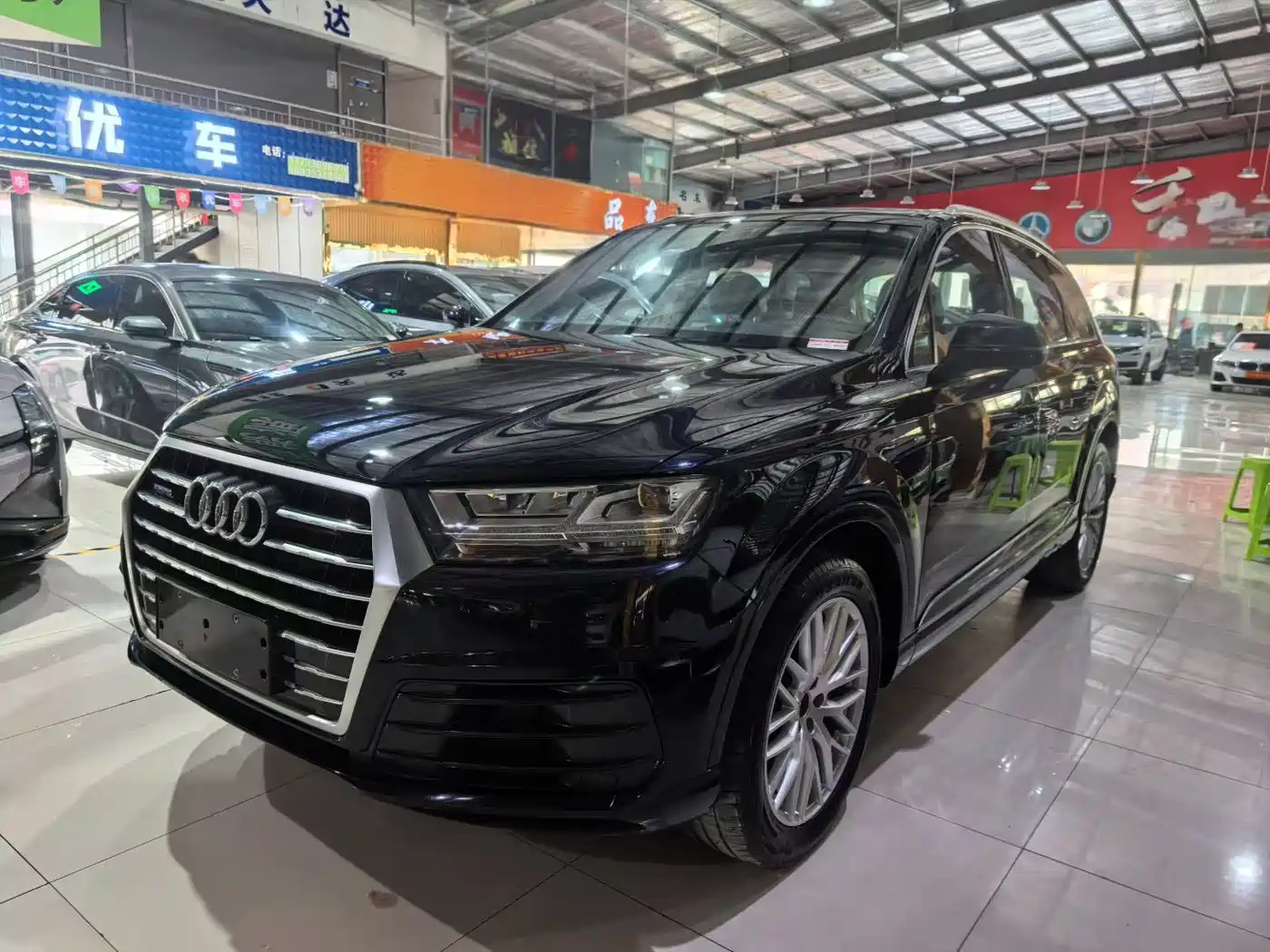 AUDI Q7