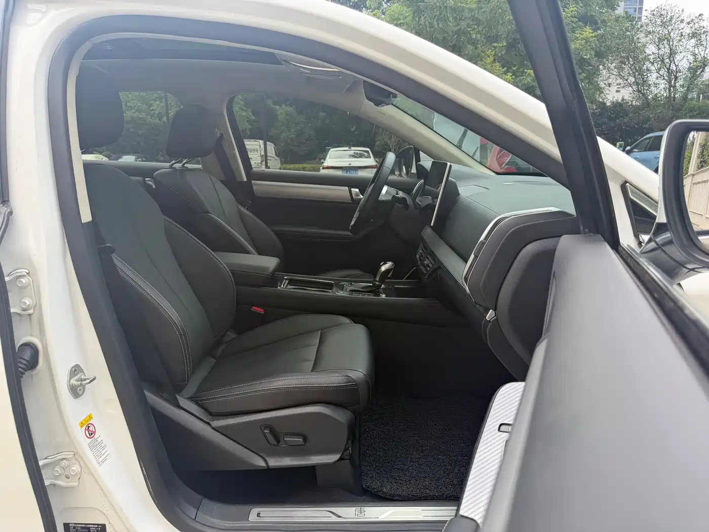 BYD Tang 2019 2018 2.0T Automatic Smart Connection Noble Edition 7-Seater China V