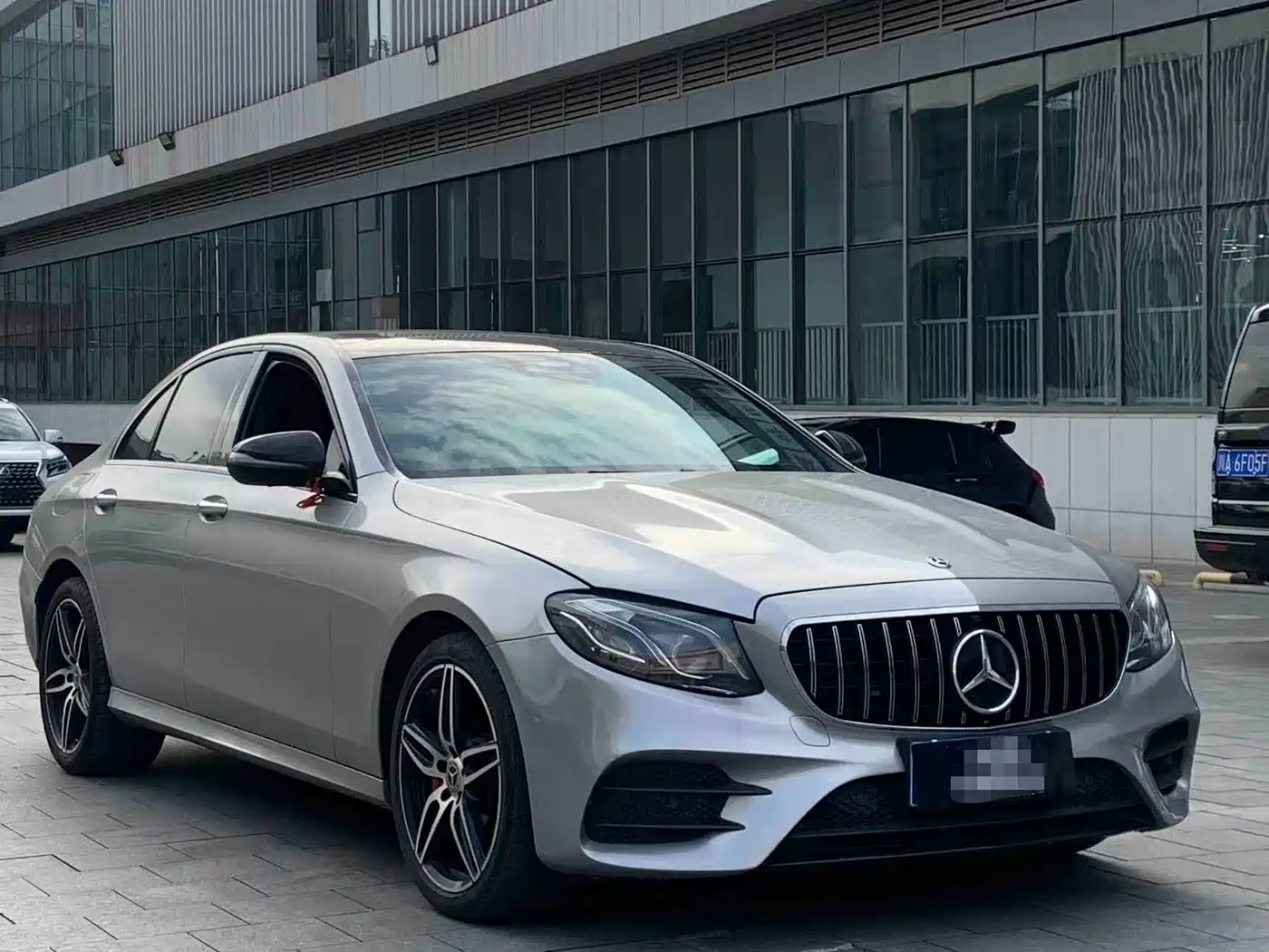 Mercedes-Benz E-Class (Import) 2020 E 300 Sport фото 3