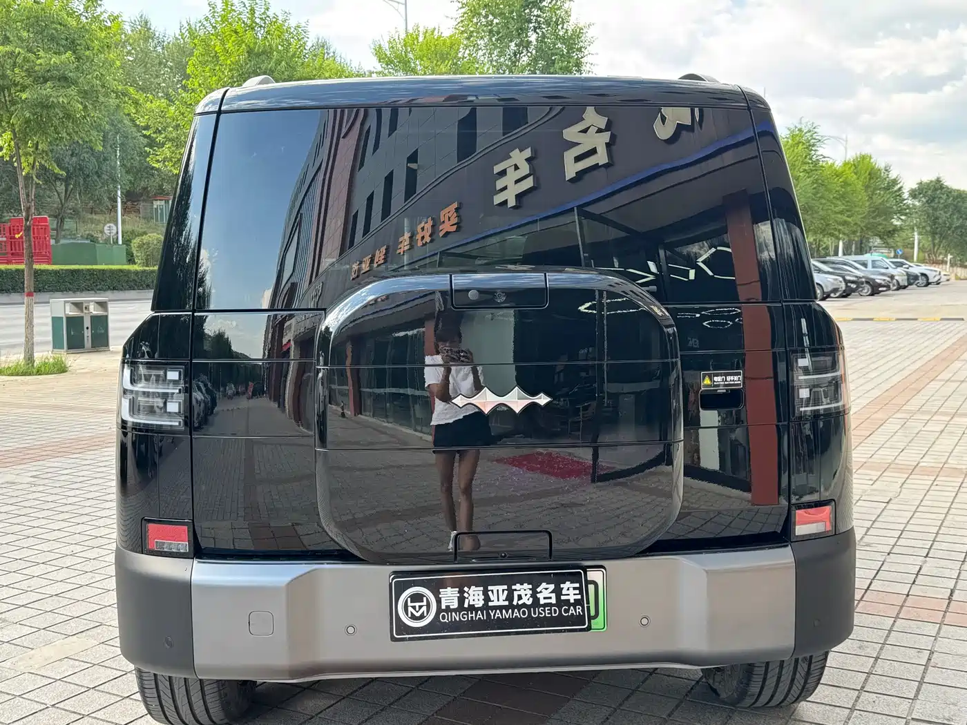 Fang Cheng Bao Titanium 7 2026 2025 AWD Base Model