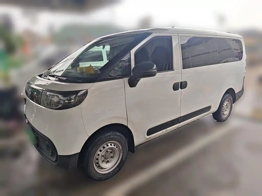 SAIC Maxus Dana V1 2025 2025 Low Roof Multi-purpose Version 42kWh