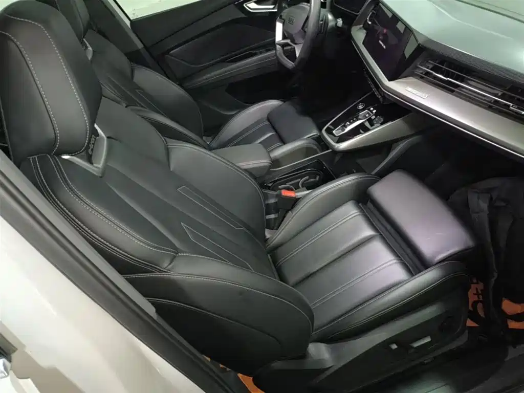 Audi Q4 e-tron 2024 40 e-tron Pioneer Edition фото 25