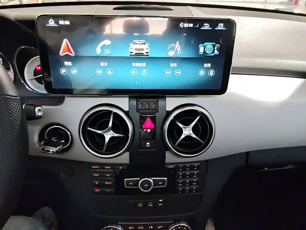 Mercedes-Benz GLK-Class 2014 GLK 200 Standard фото 9