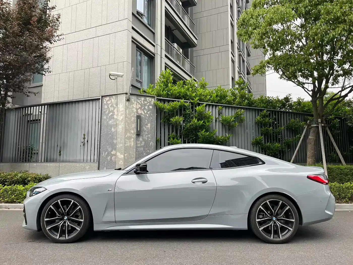 BMW 4 Series 2023 425i M Sport Shadowline Package фото 9