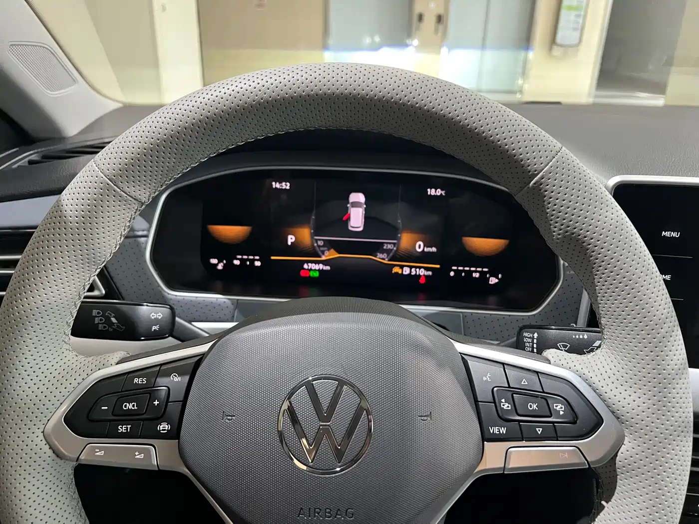 Volkswagen Lavida 2023 1.5L Auto Luxury Edition фото 8