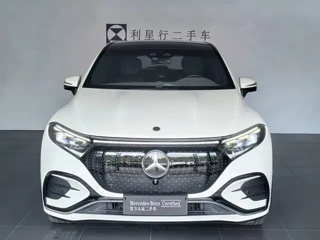 Mercedes-Benz EQS SUV 2023 450 4MATIC Pioneer Edition — фото 2
