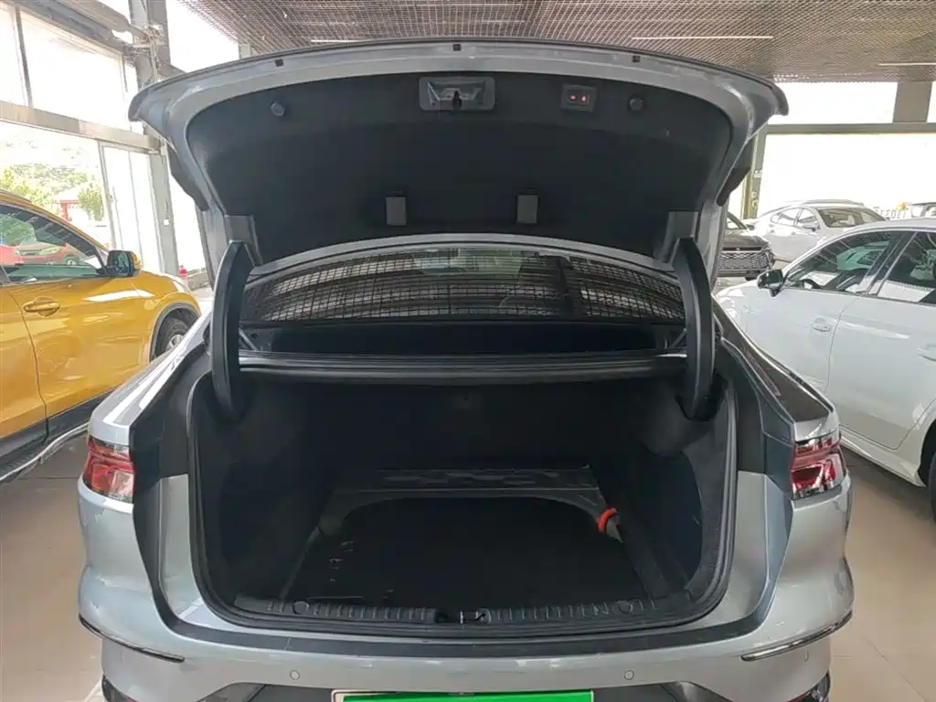 BYD HAN