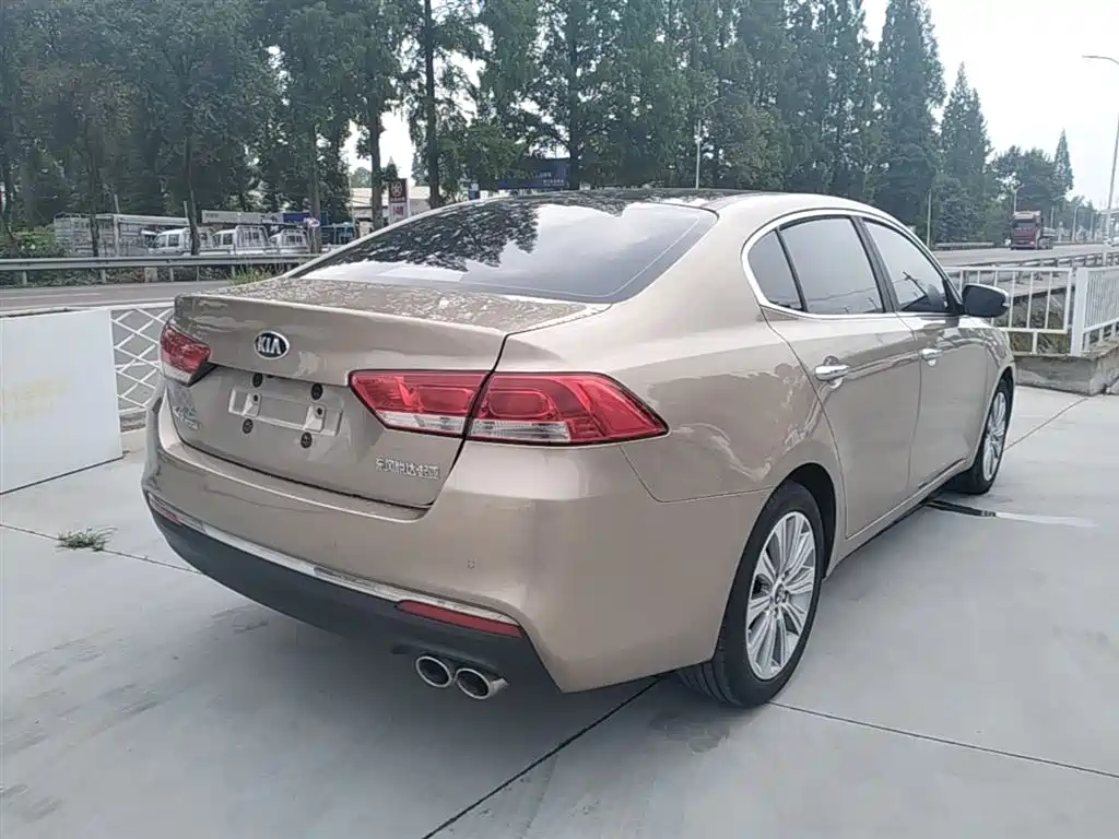 Kia K4 2015 1.8L Automatic GLS Special фото 7