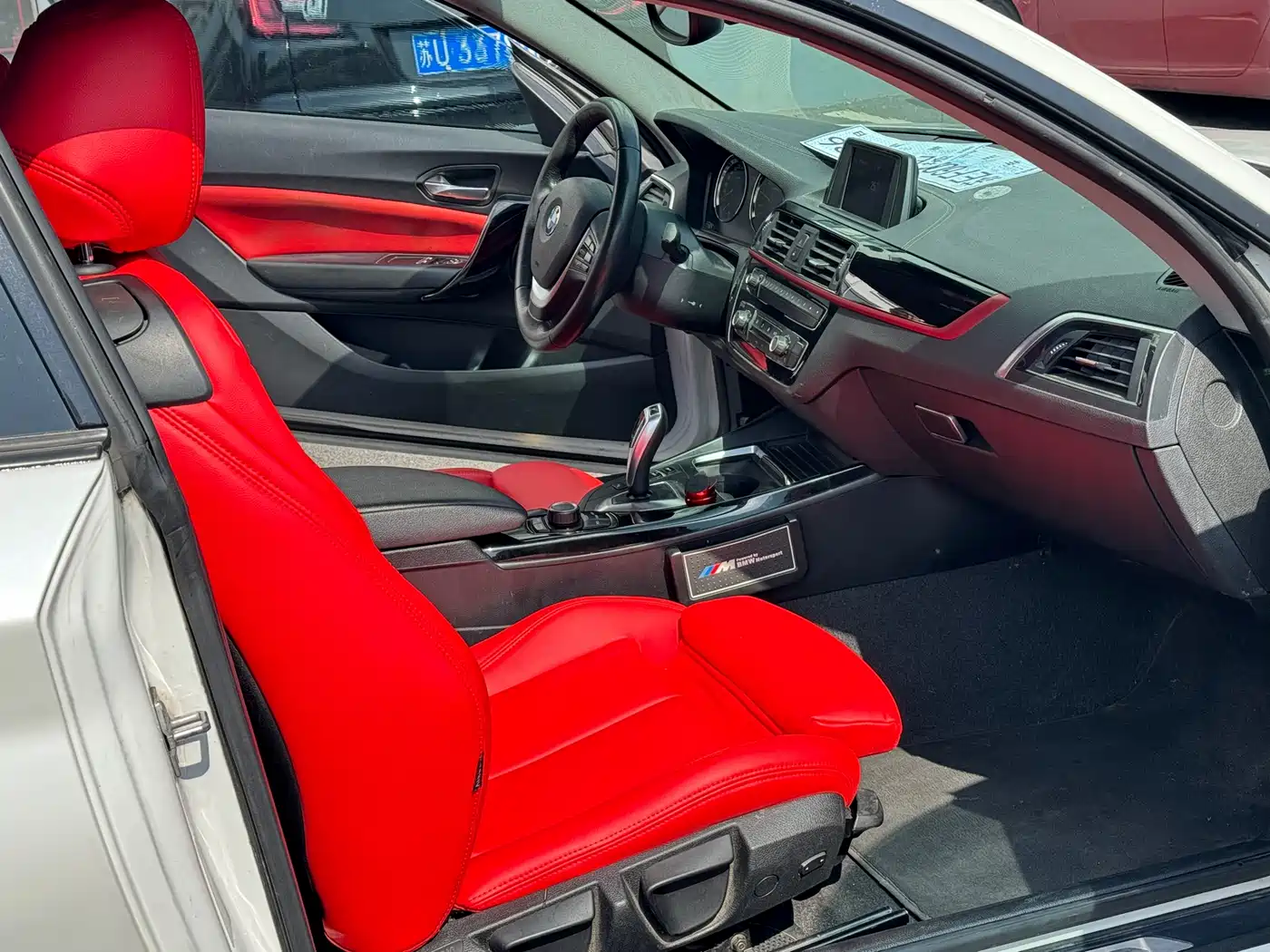 BMW 2 Series (Import) 2018 220i Sport Design Package фото 9