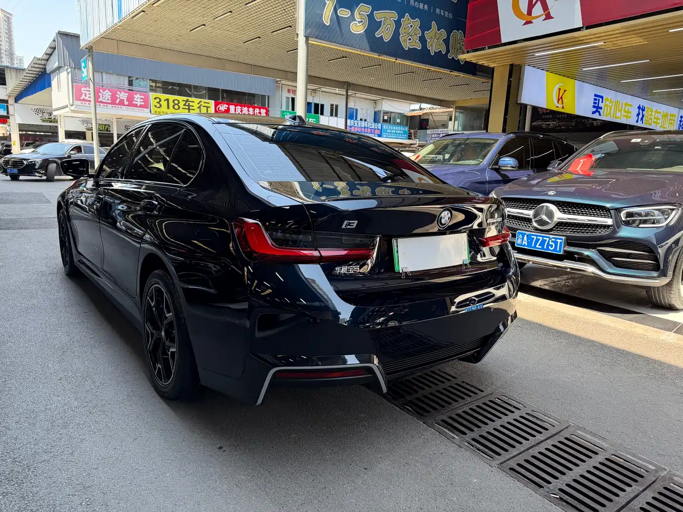 BMW i3 2025 eDrive 40 L Shadow Night Package фото 5