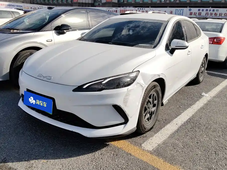 BYD Hai Bao 05 DM-i 2025 — пригон из Китая